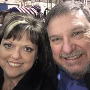 Meet your Posher, Glenda